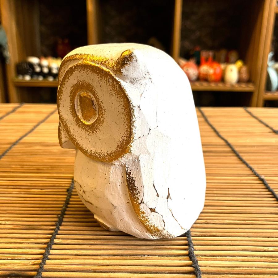フクロウ ふくろう 梟 置物 可愛い ホワイト アジアン雑貨 木彫り 白ふくろう 縁起 木製 お洒落 ゴールド 綺麗 インテリア雑貨 |  | 02