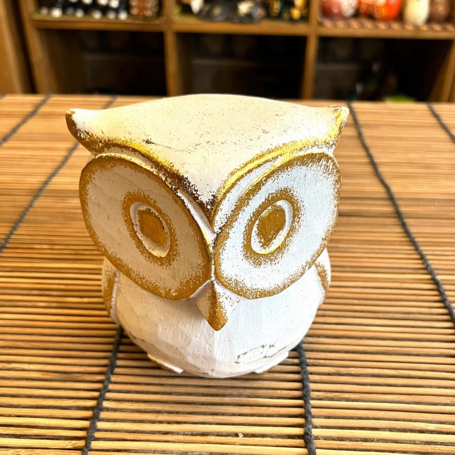 フクロウ ふくろう 梟 置物 可愛い ホワイト アジアン雑貨 木彫り 白ふくろう 縁起 木製 お洒落 ゴールド 綺麗 インテリア雑貨 |  | 09