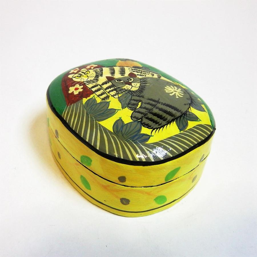 BOX ペーパーマッシュ ネコ 小物入れ 可愛い 猫3匹 インド 手作り Mサイズ |  | 01