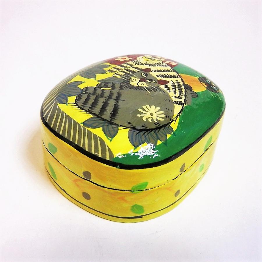 BOX ペーパーマッシュ ネコ 小物入れ 可愛い 猫3匹 インド 手作り Mサイズ |  | 02