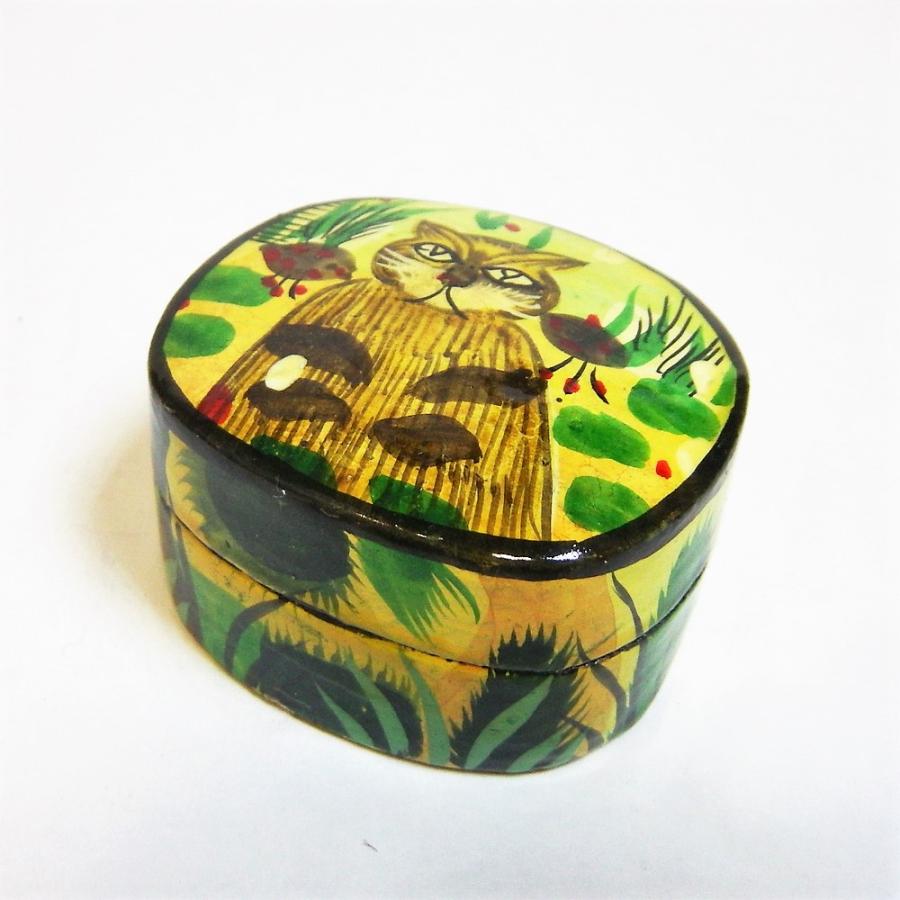 ネコ BOX ペーパーマッシュ 猫 小物入れ 可愛い 花畑猫 インド 手作り Sサイズ |  | 01