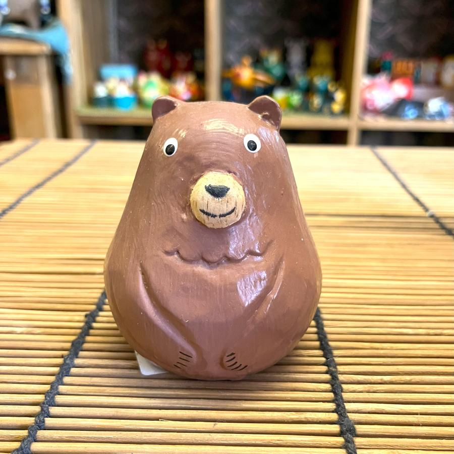 クマ 茶クマ 置物 たまご型 オブジェ 木彫り 手のひらサイズ 可愛い
