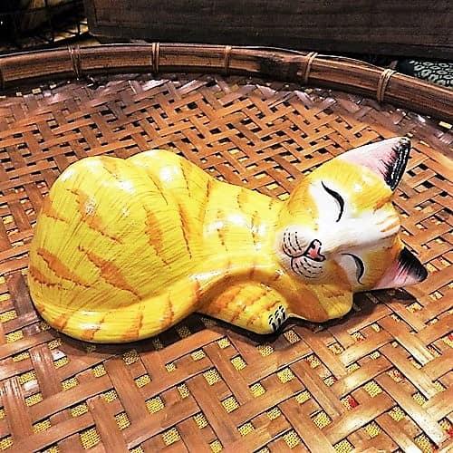 ネコ 置物 可愛い 眠り猫 癒し トラ猫 インテリア雑貨 アジアン 木彫り オブジェ In008 可愛い雑貨屋 Ten6duca Yahoo 店 通販 Yahoo ショッピング