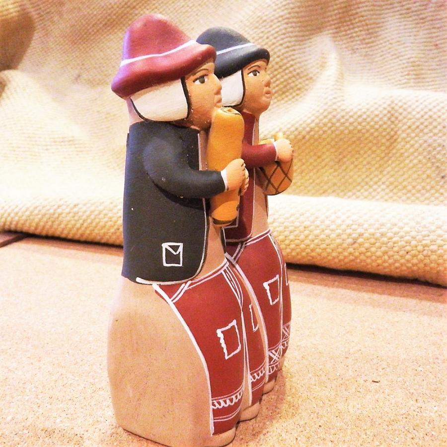 美品陶器人形　笛 笛 ペルー インディオ 素焼き 人形の形 楽器 素朴 オブジェ インテリア