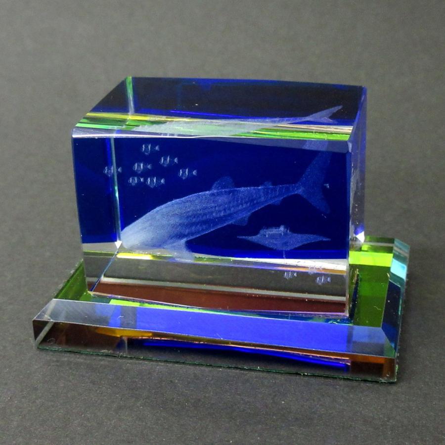 3Dクリスタル ジンベエザメ Mサイズ ガラス オブジェ ペーパーウェイト