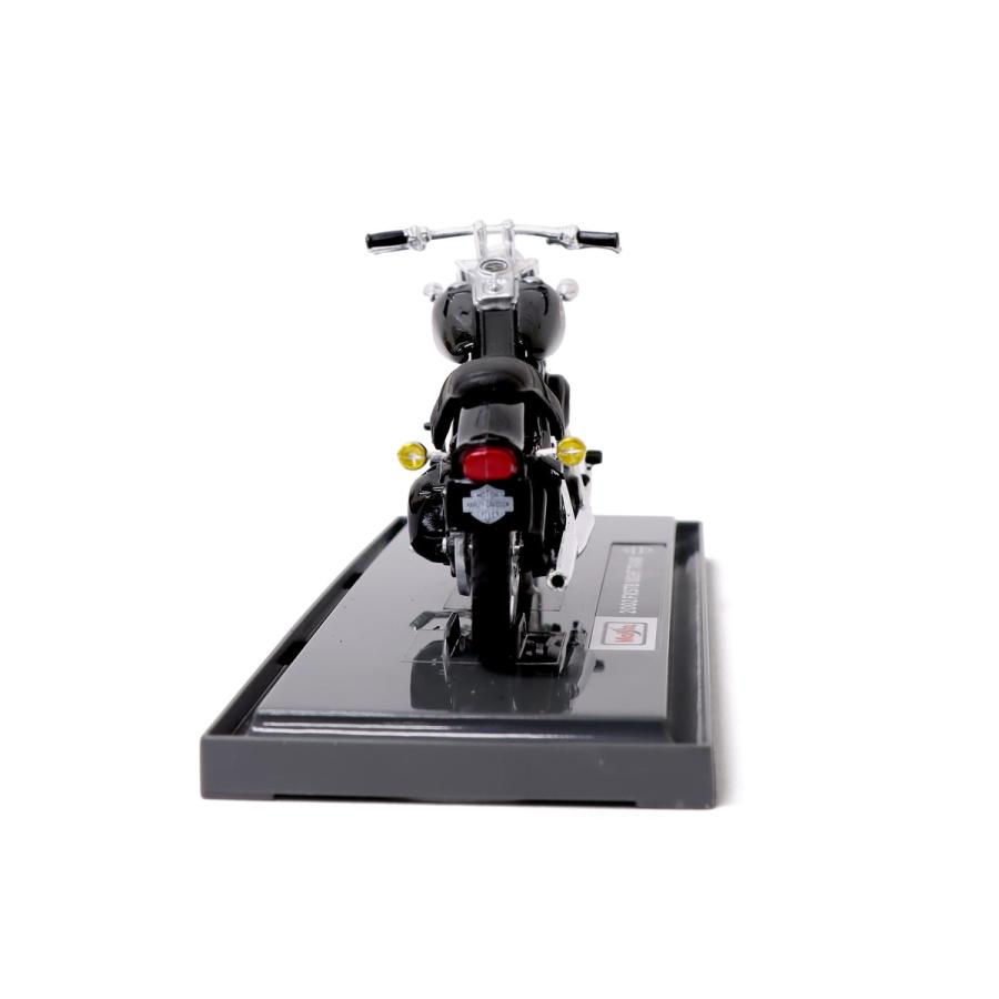 Harley Davidson（ハーレー・ダビッドソン） 1/18 ミニチュア 2002