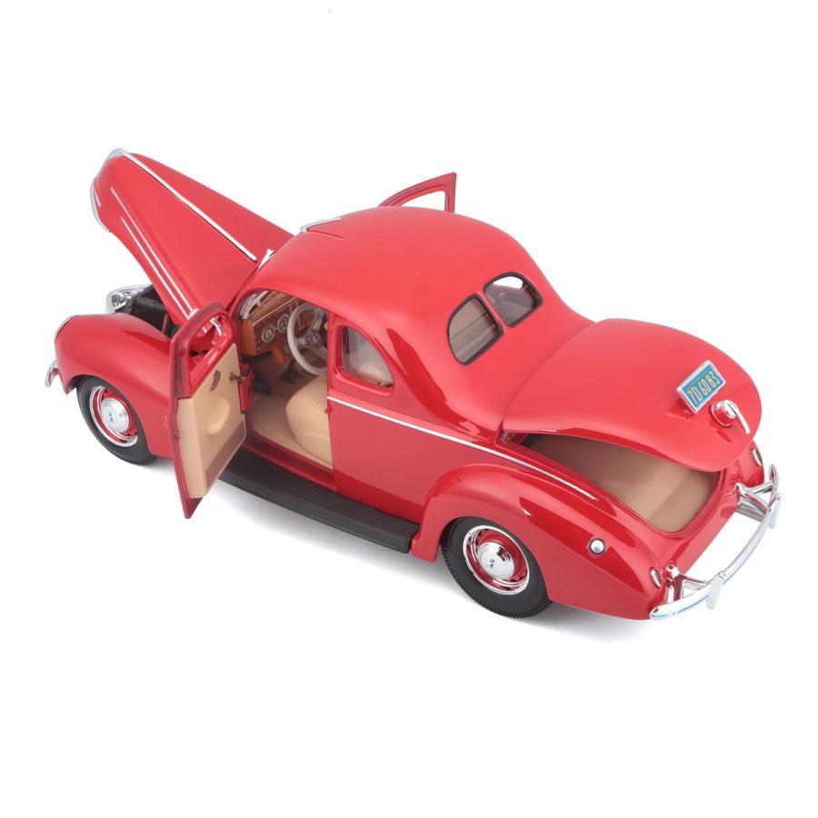 マイスト Maisto 1/18 1939 フォード デラックスクーペ レッド