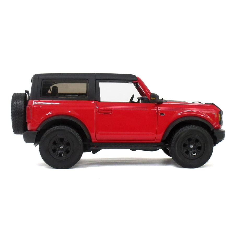 マイスト Maisto 1/18 フォード ブロンコ 2021 2ドア レッド ミニカー