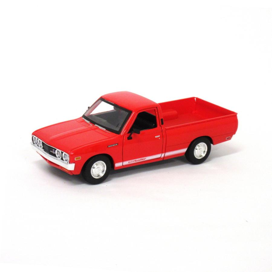 マイスト Maisto 1/24 ダットサン620 ピックアップ 1973 レッド
