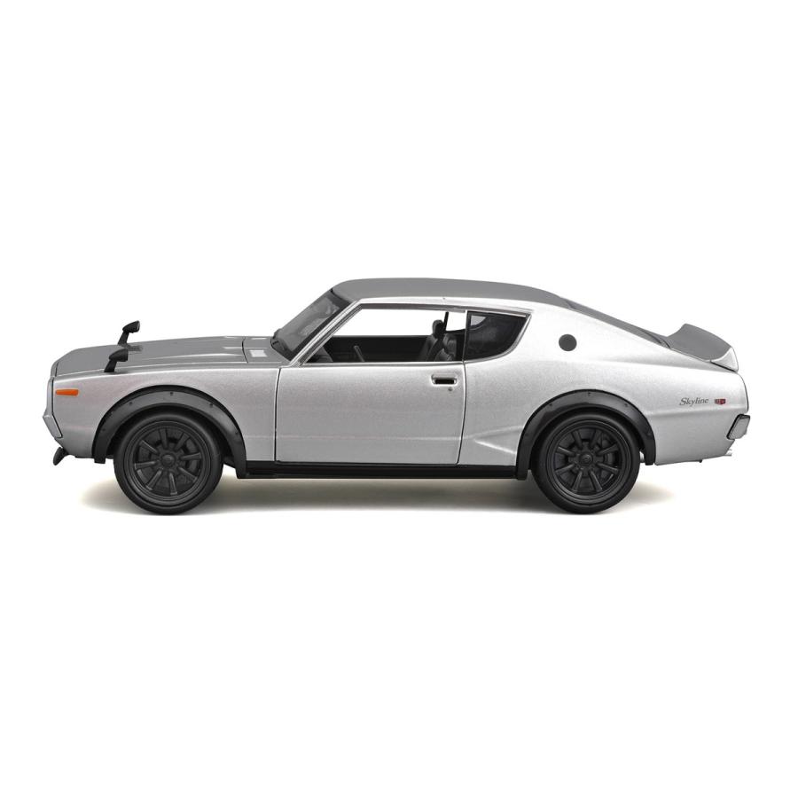マイスト Maisto 1/24 アッセンブリーライン 1973 日産 スカイライン