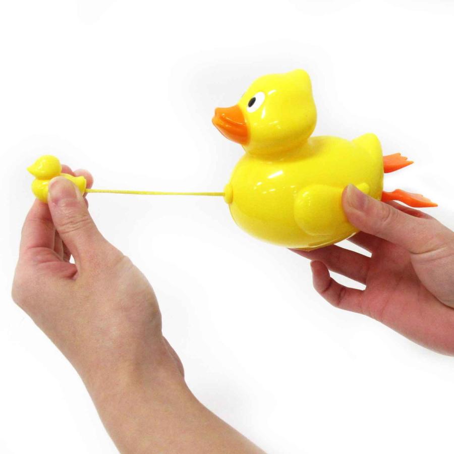 お風呂 おもちゃ おふろでアヒルちゃん 1個 単品 ぜんまい 玩具 バストイ 2 324 2 324 テンマヤ 通販 Yahoo ショッピング