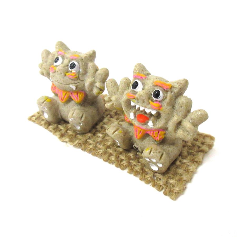 ポリ置物 仲良しシーサー 1個 単品 砂カラー 選べる4色 Sサイズ 沖縄