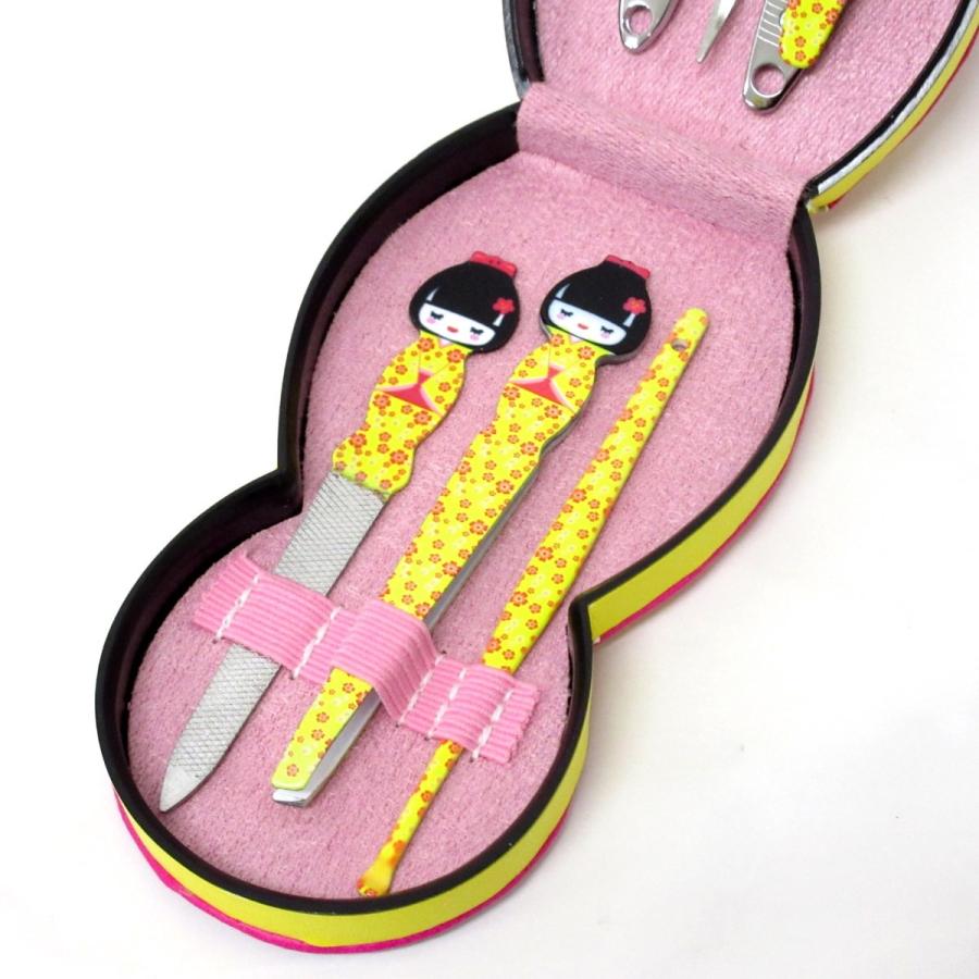 着物姿のカワイイこけし ネイルケアセット 爪切り×2 ミニハサミ 爪