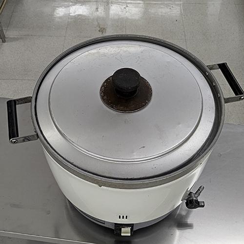 ガス炊飯器　3.3升　パロマ　プロパンガス　PR-6DSS-1　中古　業務用　送料別途見積