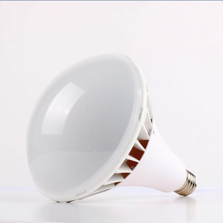 特売セール【4個】新型 PAR65 LED 電球 PAR65 100W 1000W相当 16000lm PAR65ma PAR65 LED 口金E39 バラストレス水銀灯 E39 LEDビーム電球 IP66 防水 防塵 防湿の画像