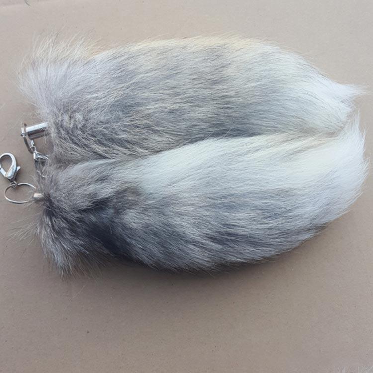 巨大 狐 送料無料 キーホルダー 動物 尻尾 ファー ファーチャーム