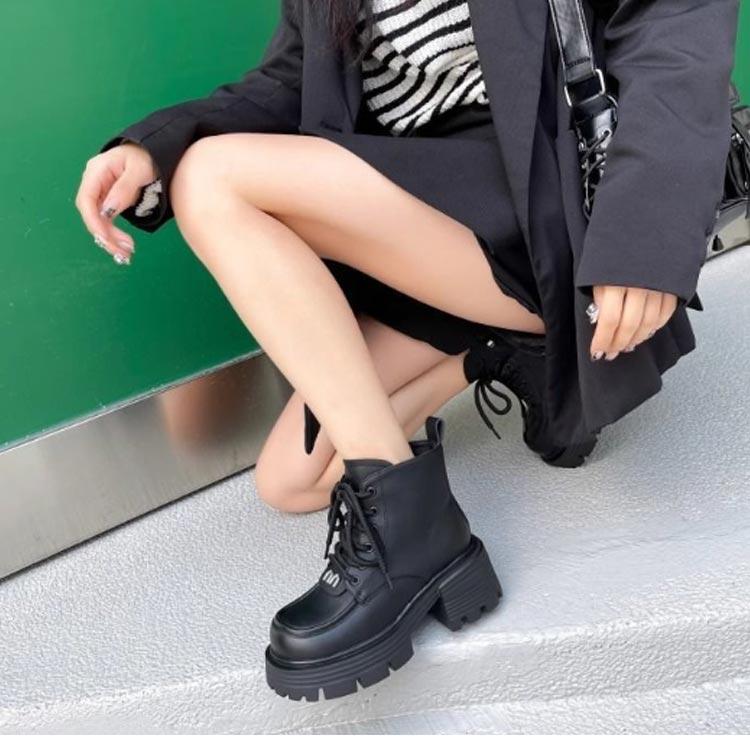中学生 編み上げブーツ 厚底 女の子 高校生 ショートブーツ 疲れない