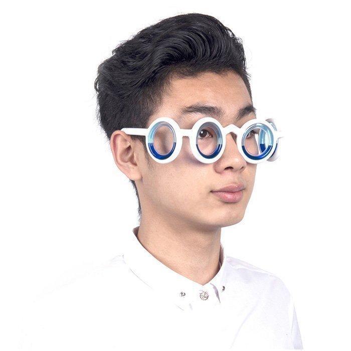 眩暈防止グラス 眼鏡 メガネ 船酔い防止 車酔い防止 レンズなし メガネをかけても使える 便利 簡単｜tentou-1010｜04