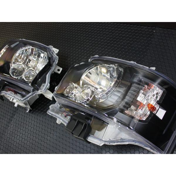 ハイエース 200系 4型純正タイプ LEDヘッドライト マットブラックインナー（S-GL DX ワゴンGL グランドキャビン 4型 5型 6型 7型）