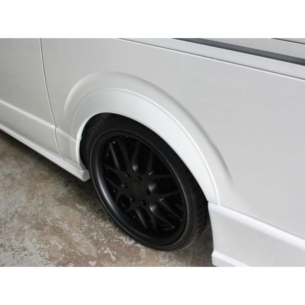 ハイエース 200系 オーバーフェンダー 未塗装 25mmオーバータイプ