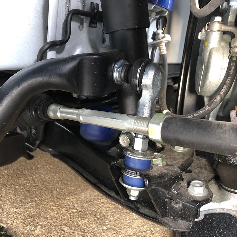 ケ*ン様 200系ハイエース☆ショートスタビリンク☆2WDフロント☆2〜2.5イ ケ*ン様 200系ハイエース☆ショートスタビリンク☆2WDフロント☆2