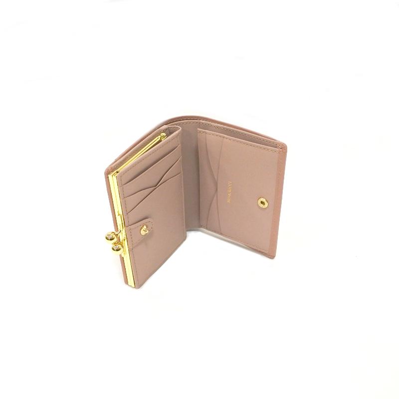 新品未使用 ニナリッチ 二つ折り財布 NINA RICCI（ニナ・リッチ） 財布 二つ折り ボックス型小銭入れ