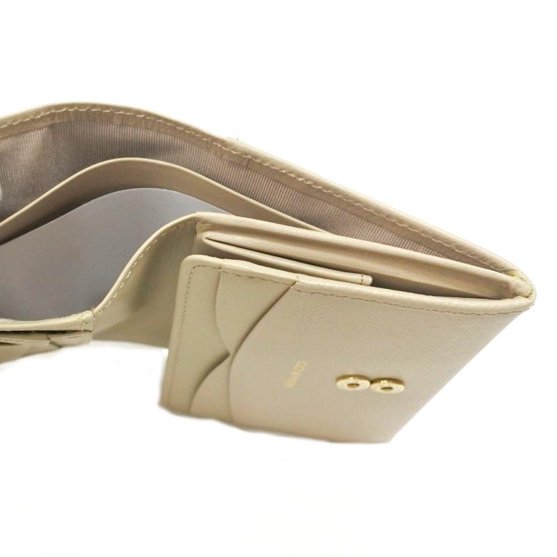 NINA RICCI ニナリッチ 財布 二つ折り ボックス型小銭入れ NINA RICCI ニナリッチ 財布 二つ折り ボックス型小銭入れ