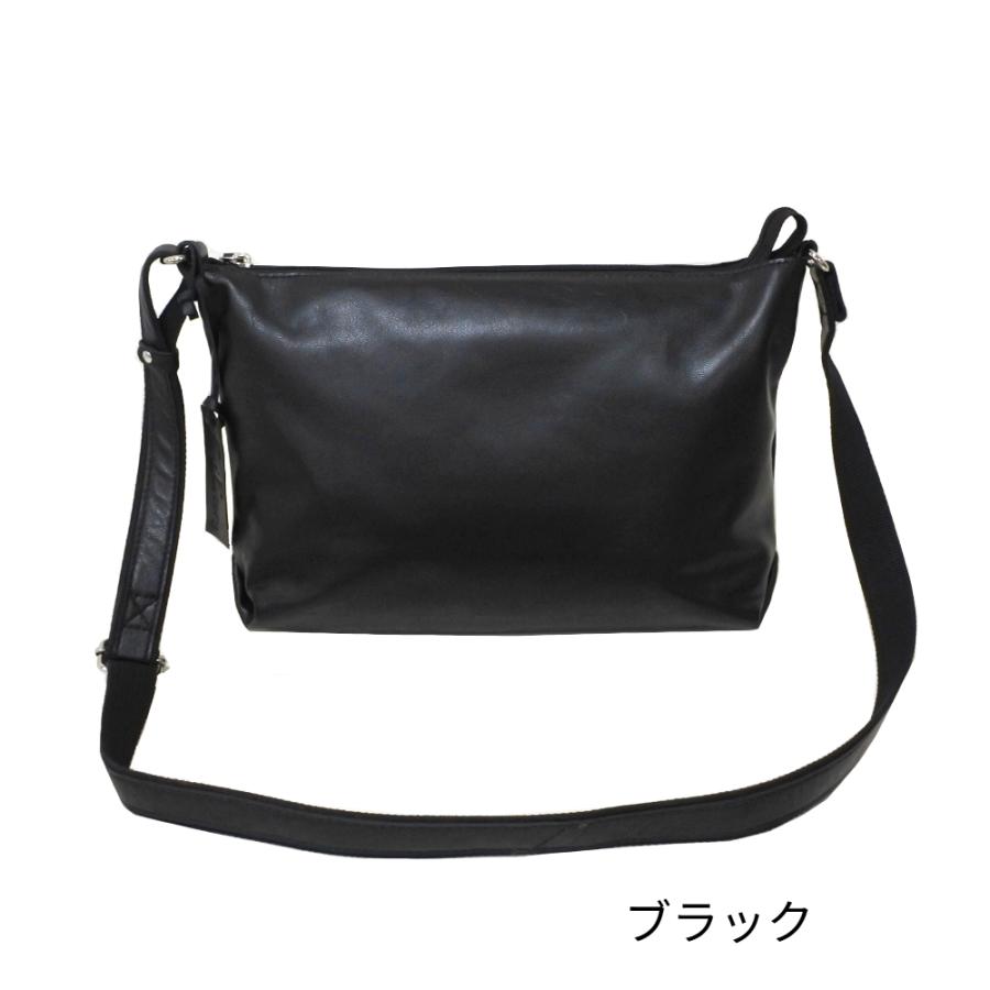 送料無料★ブラック ショルダーバッグ☆美品☆ノベルティ 山羊革 ショルダーバッグ レディース ブラック オーク レッド 軽い