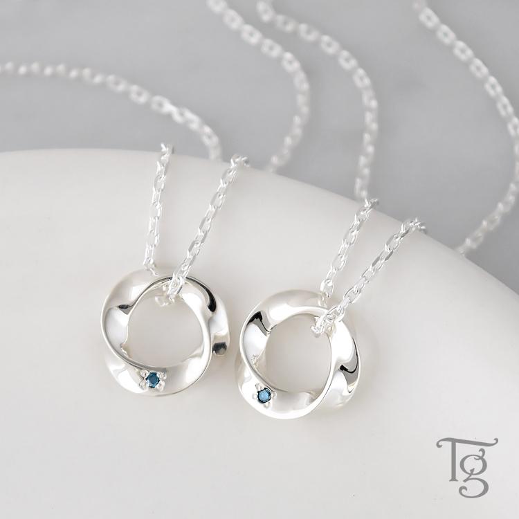 Terraーgratia（テラグラティア） ペアネックレス ブルーダイヤモンド 