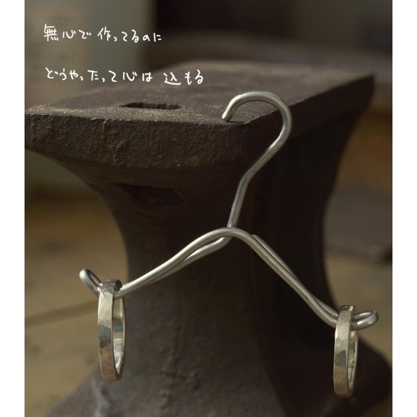 ツチめのリング(細) ペアリング ハンドメイド オーダー シルバー 槌目 シンプル 上品 おしゃれ 指輪 Silver 950 マモる 手作り 手づくり ダイヤモンドの画像
