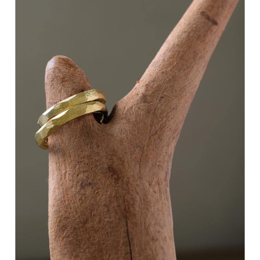 【真鍮】スリめのリング(細) ペアリング ハンドメイド オーダー brass ヤスリ目 シンプル 上品 おしゃれ 指輪 brass マモる 手作り 手づくり　ダイヤモンドの画像