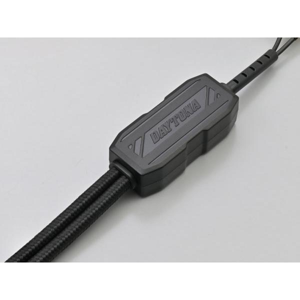 ブラック系●カラー別デザイン集 DAYTONA（デイトナ） バイク専用電源 スレンダーUSB Type-A 1ポート