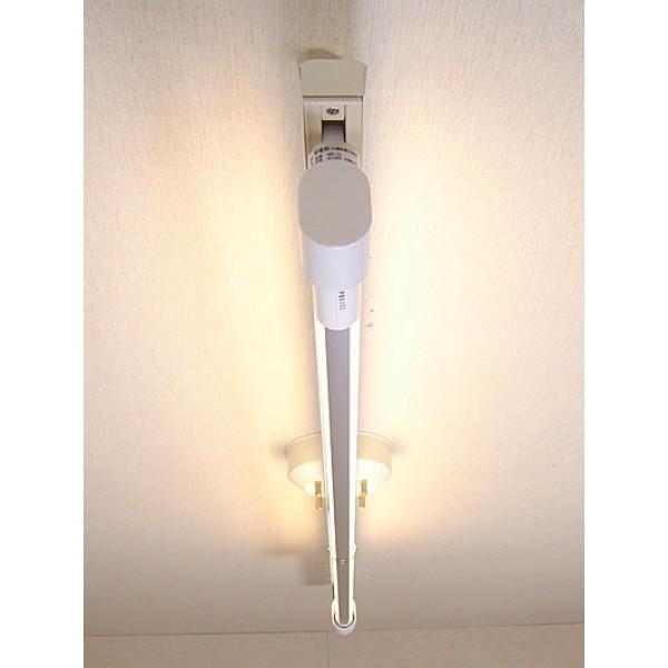 KRS-1A-WH-SET-L カメダデンキ カメダレールソケットS 電球色LEDランプセット 配線ダクト用LEDベースライト1灯タイプ [LED電球色][ホワイト]の画像