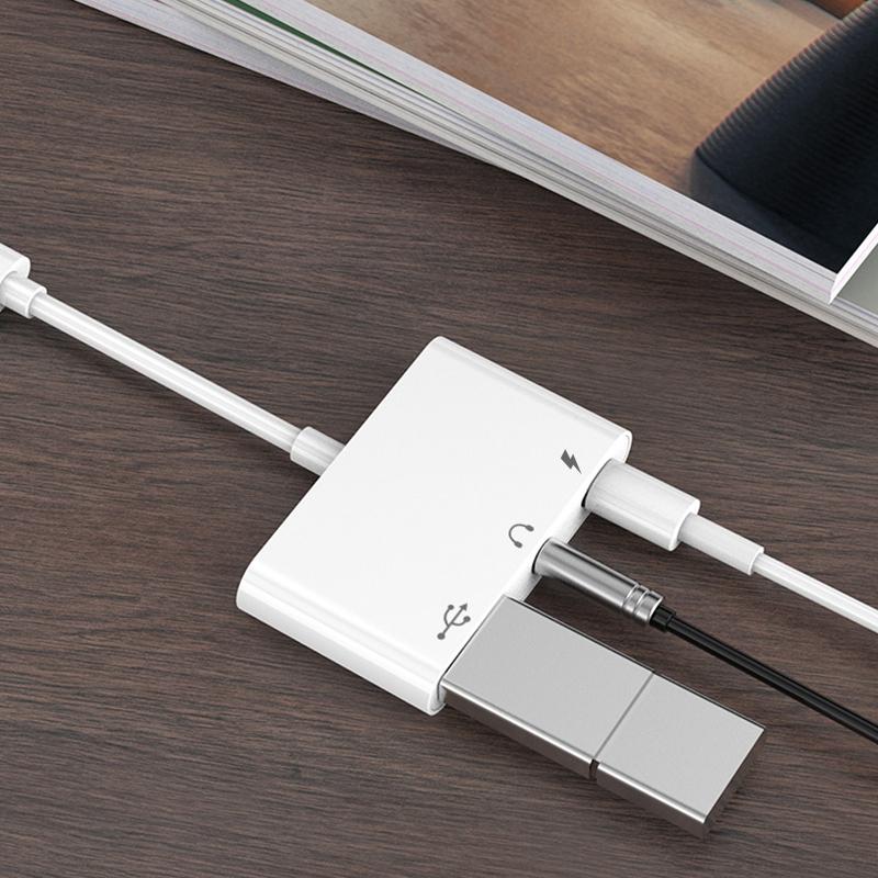 Iphone イヤホン 変換アダプタ Usbカメラ リーダー Iphone Usb 変換アダプター 3in1転送 充電 音楽同時対応可能 Tan 3517 N いつも幸便 通販 Yahoo ショッピング