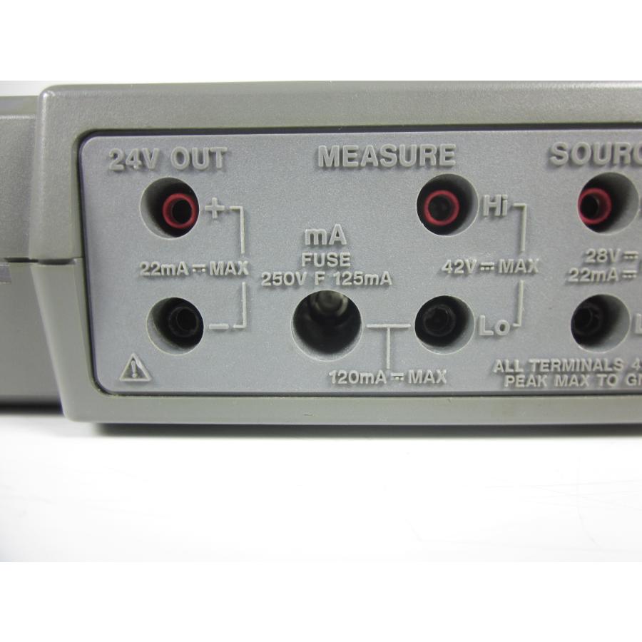 中古】CA100コンパクトキャル 電圧電流発生器 2557-01 横河電機 中古】CA100コンパクトキャル 電圧電流発生器 2557-01 横河電機