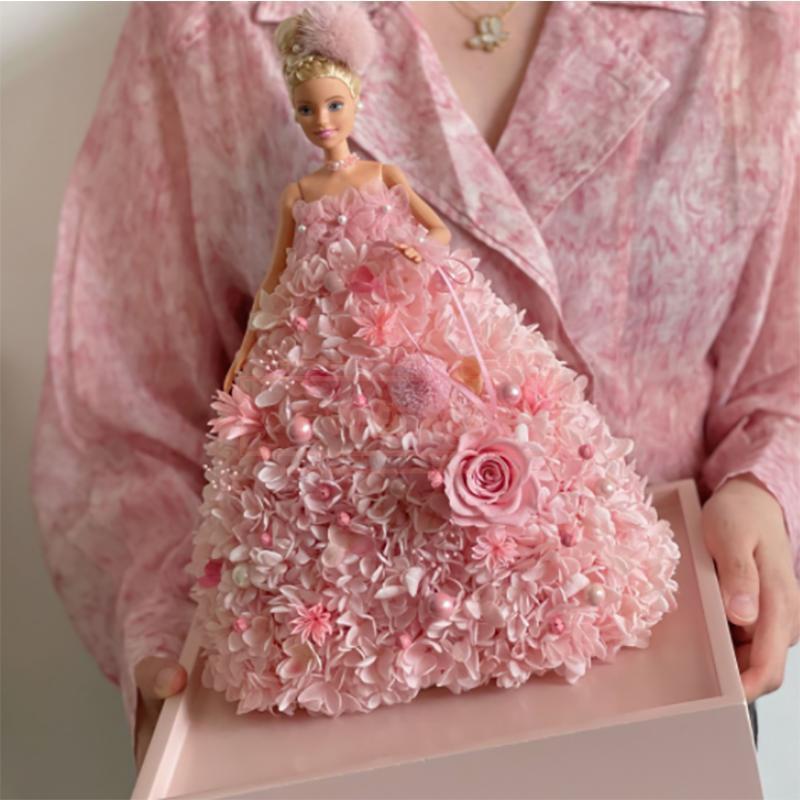バービー王女プリザーブドフラワー 誕生日 プレゼント おしゃれ バラの花 結婚祝い バレンタインデークリスマス ギフト プレゼント 結婚祝い ギフト お見舞い 記念日