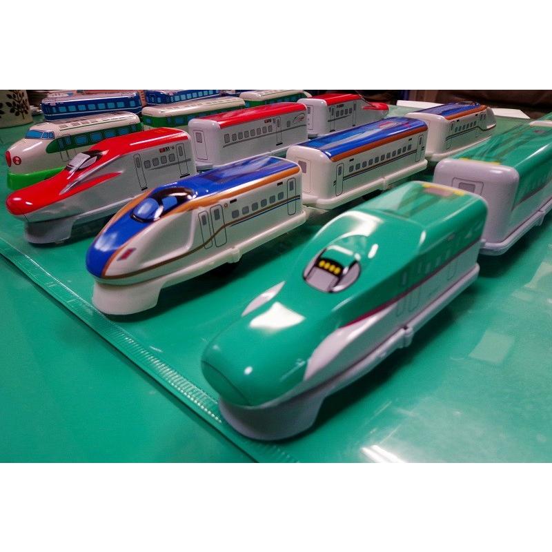 鉄道グッズ 秋田新幹線E6系3両編成 ブリキ製おもちゃ ゼンマイ