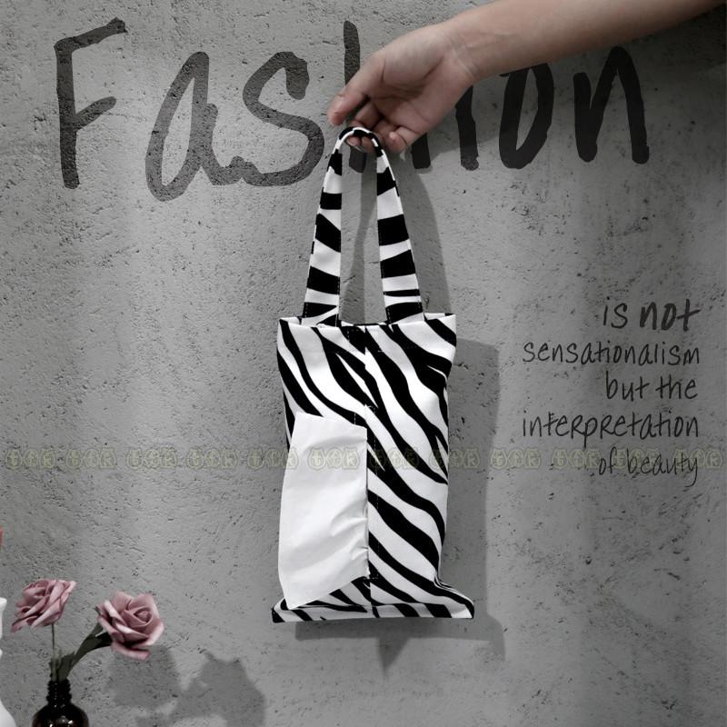 ティッシュカバー ティッシュケース 車 ティッシュ 車載 95 Off 壁掛け 吊り下げ 車内収納 おしゃれ アクセサリー 卓上 車用品 車用ティッシュボックス 便利 車用