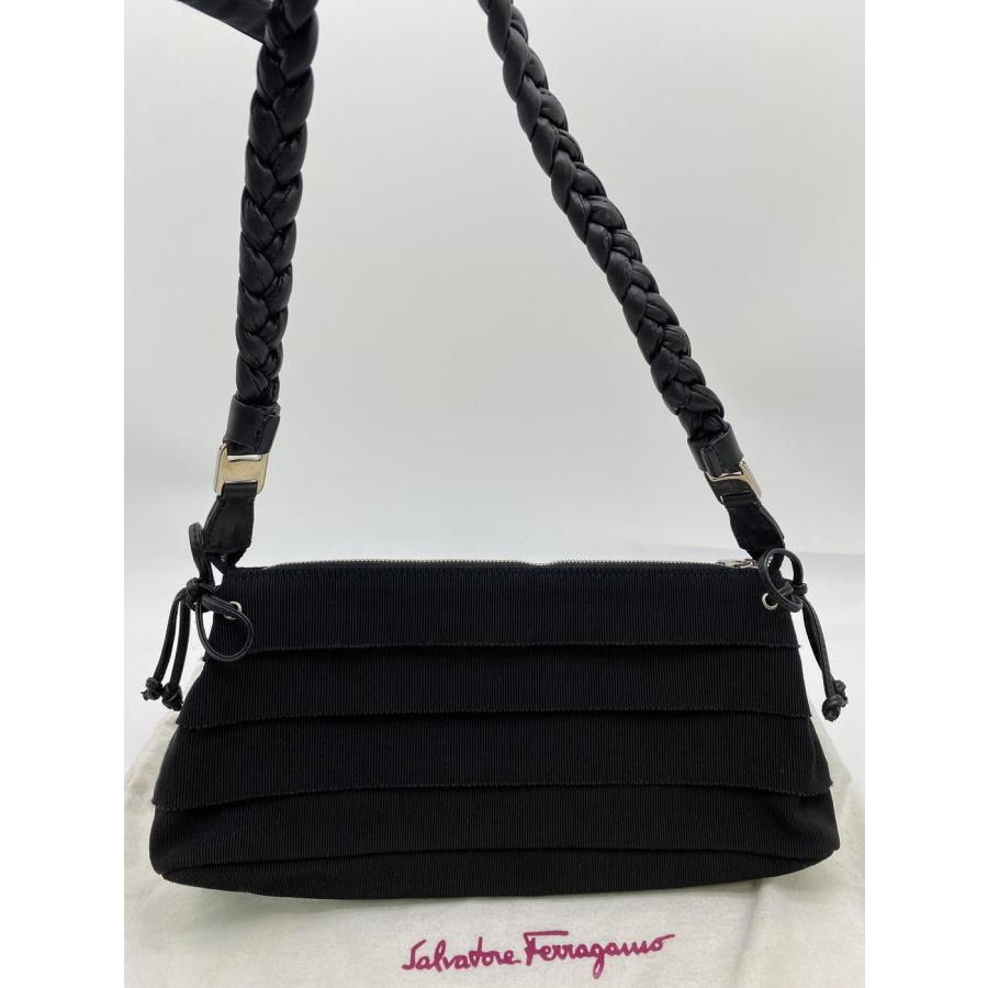 フェラガモハンドバッグ　ワンショルダー　レザー FERRAGAMO（フェラガモ） Salvatore Ferragamo サルヴァトーレ