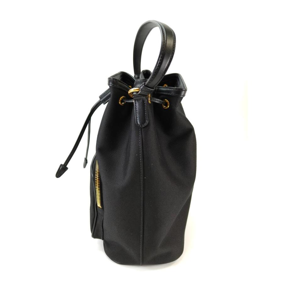 PRADA（プラダ） 2WAY ショルダーバッグ ハンドバッグ 巾着 ブラック