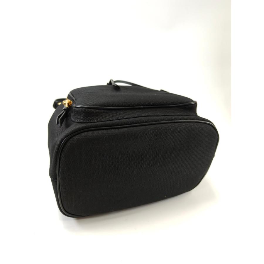 PRADA（プラダ） 2WAY ショルダーバッグ ハンドバッグ 巾着 ブラック