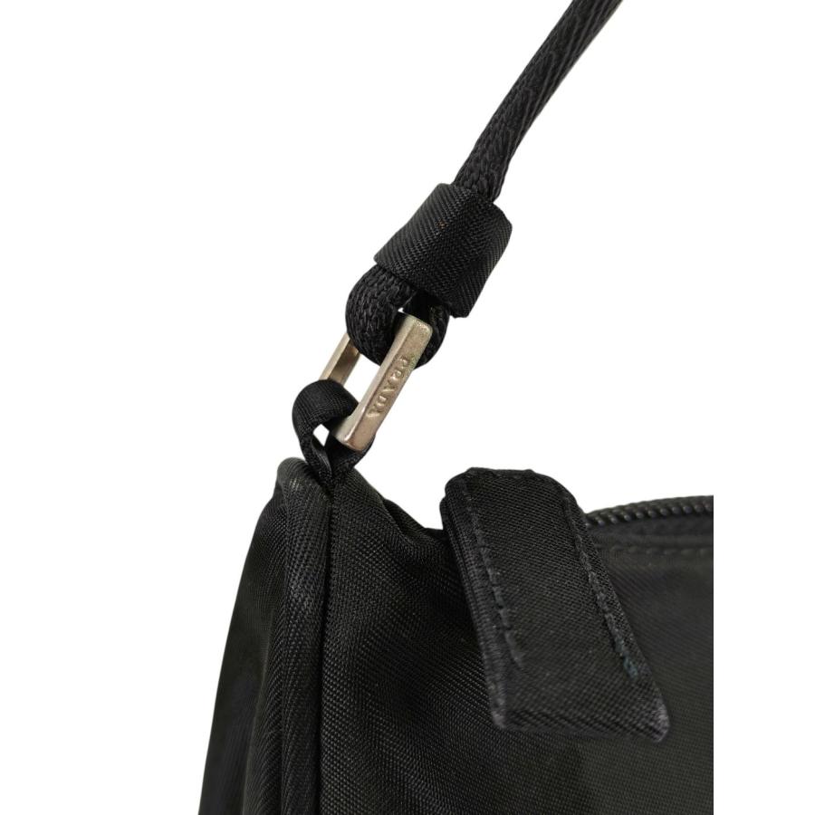 PRADA（プラダ） ナイロン ポーチ ミニバッグ ブラック 管理番号