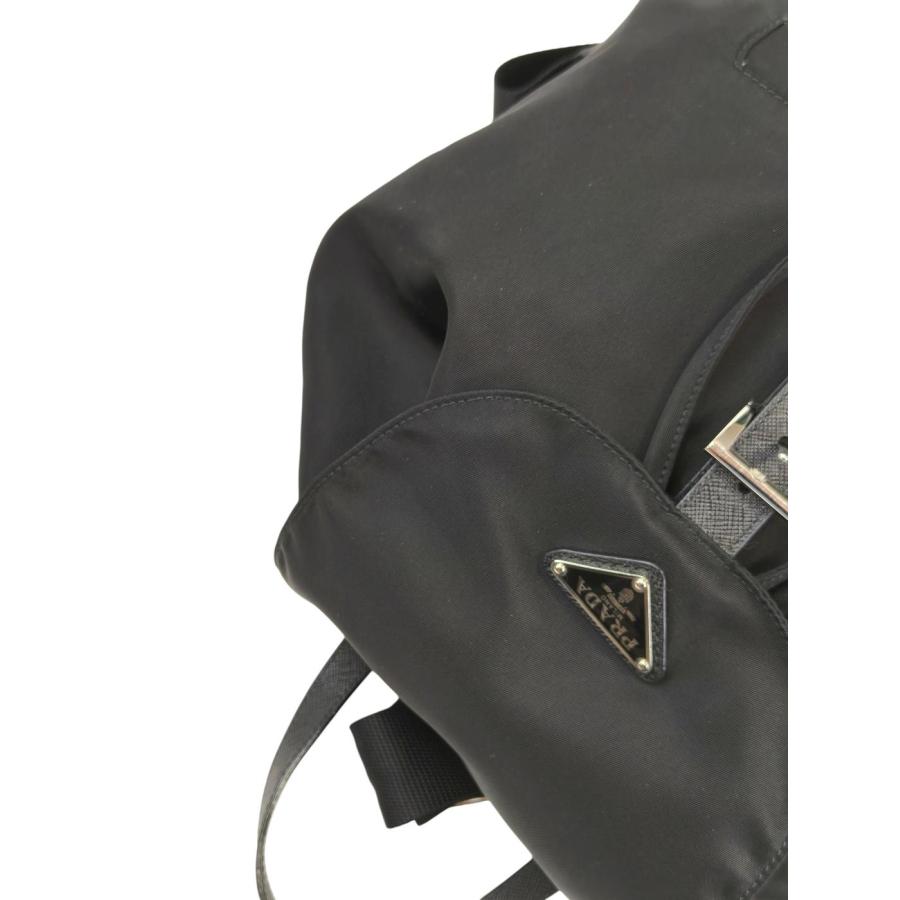 PRADA（プラダ） ナイロン 三角ロゴ付き バックパック ブラック 管理