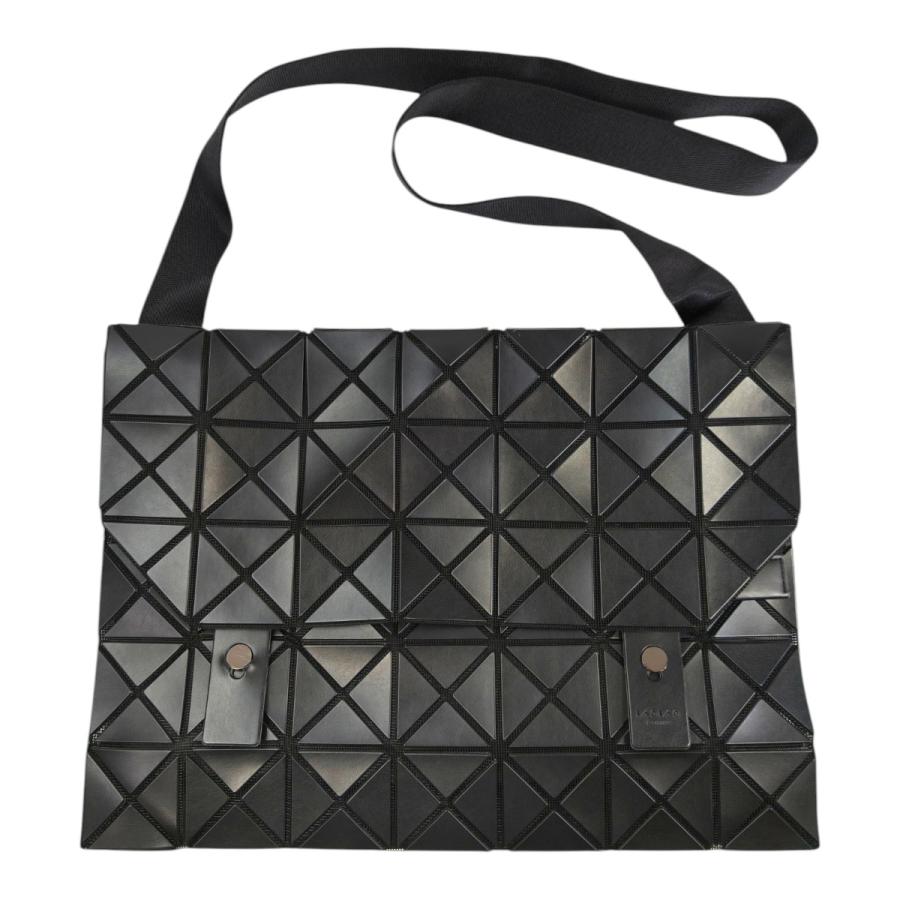 BAOBAO ショルダーバッグ ISSEY MIYAKE（イッセイミヤケ） BAOBAO ISSEY MIYAKE バオバオ