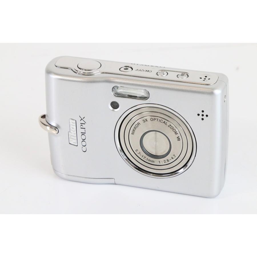 Nikon ニコン COOLPIX L12 クールピクス Nikon Coolpix L12 7.1-megapixel digital camera at Crutchfield