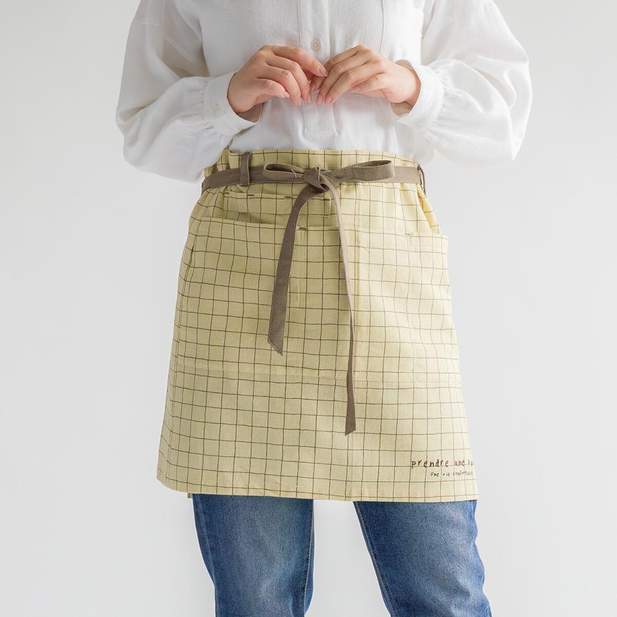 さえら◇ヒスクローネ◇ショート丈エプロン◇濃紺✖️オフホワイト◇厚手コットン地 さえら◇ヒスクローネ◇ショート丈エプロン◇濃紺✖️オフ