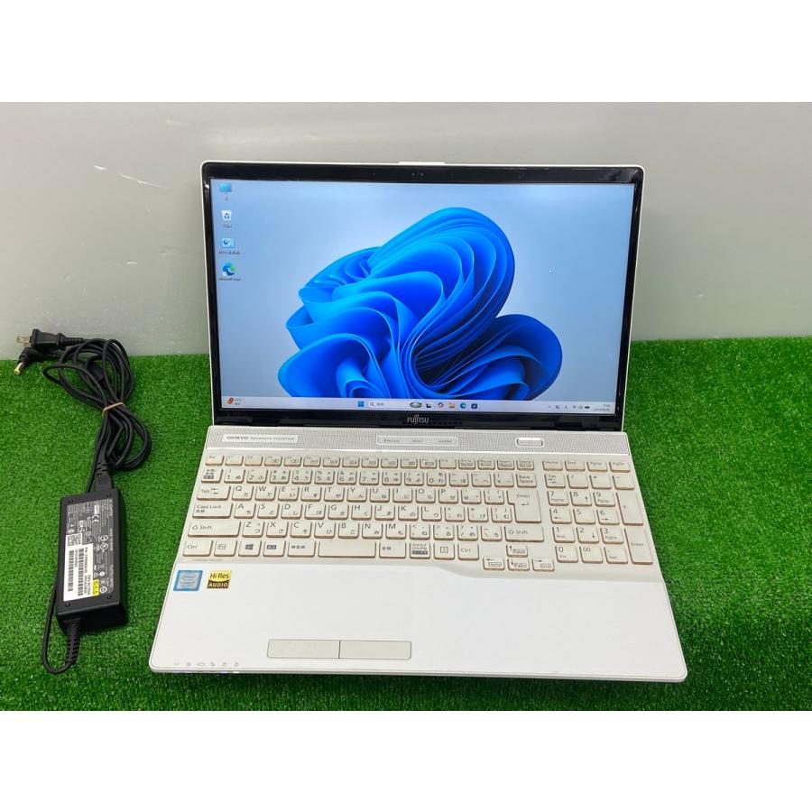 富士通 ノートPC 第8世代 Corei7 LIFEBOOK AH53/D1 LIFEBOOK FUJITSU AH53/D1 FMVA53D1W i7第8世代 ノートPC Core i7