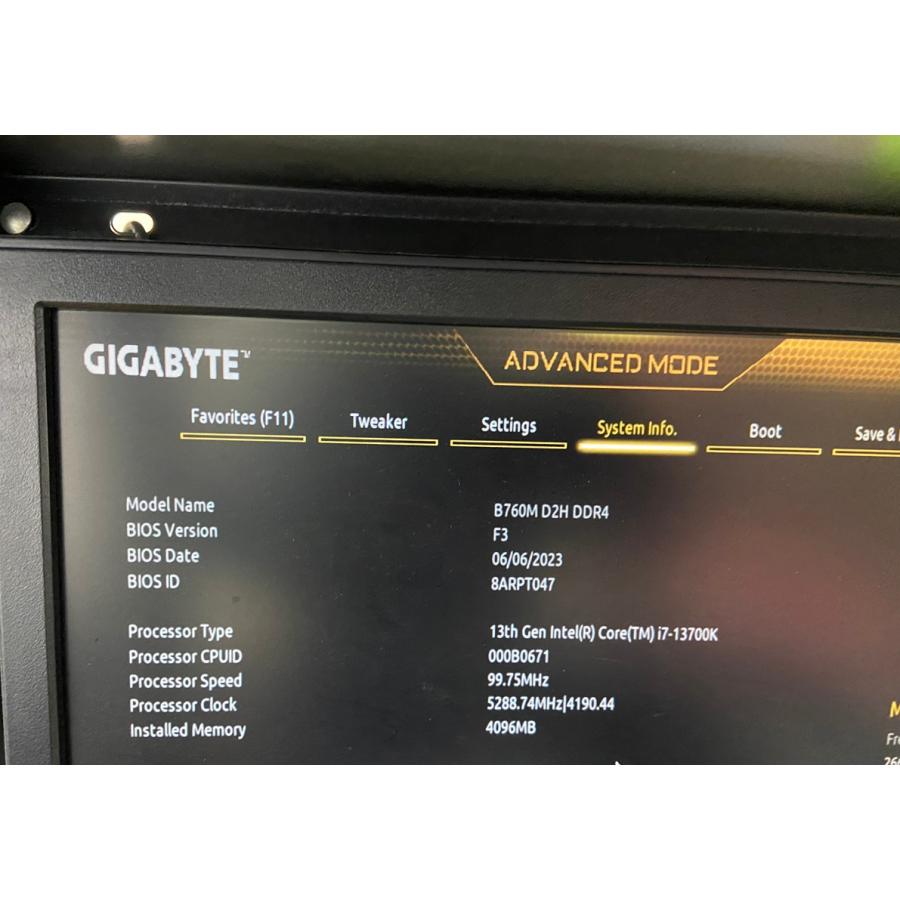 インテル CPU Core i7-13700K SRMB8 LGA1700 i7第13世代 インテル CPU Core i7-13700K SRMB8 LGA1700 i7第13世代