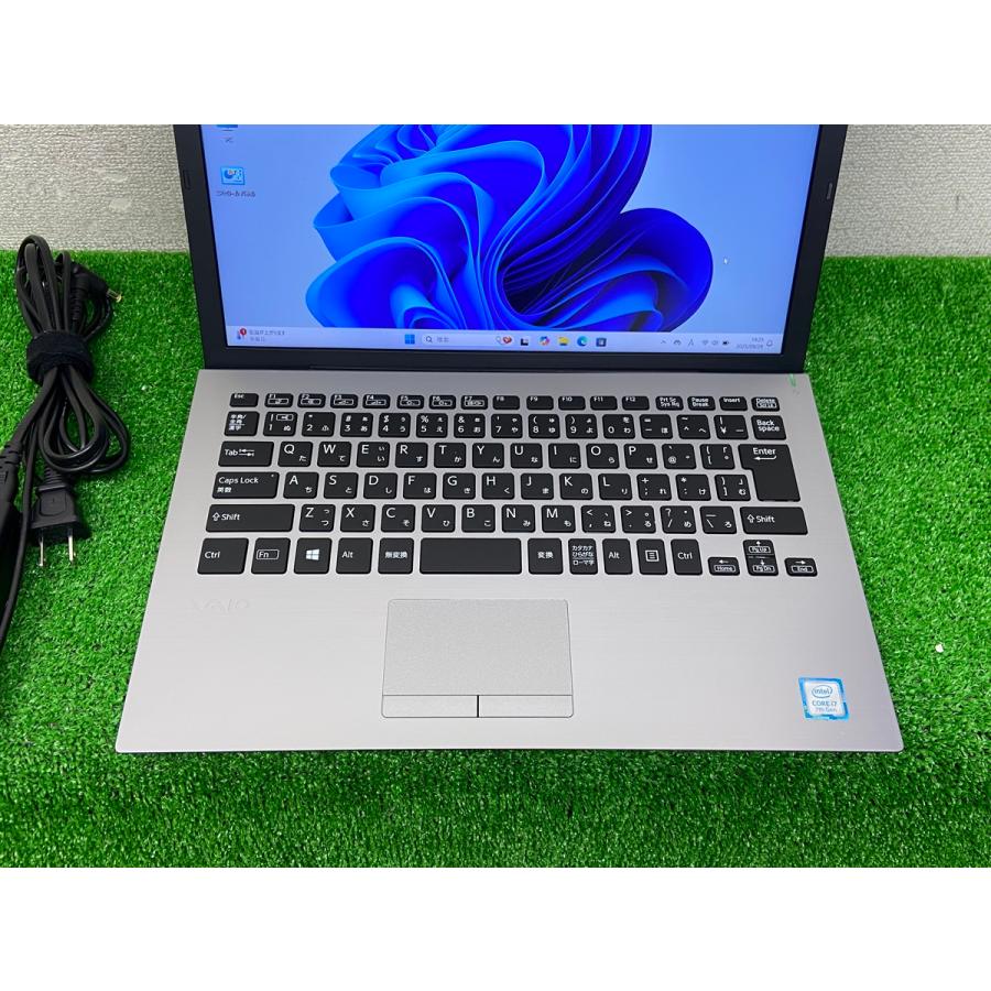 SONY VAIO Pro PG VJPG11C11V i7第7世代 インテル Core i7-7500U