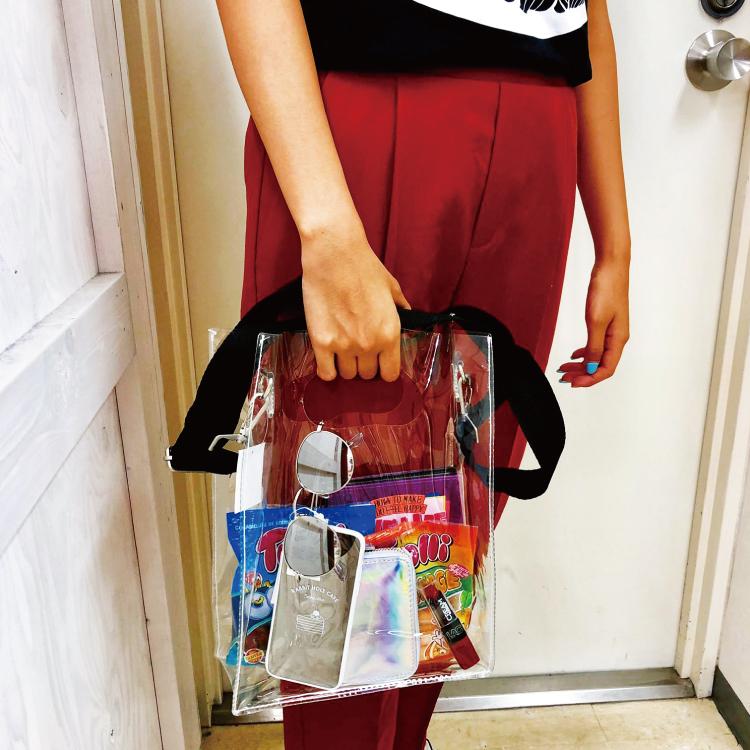 4 290円以上送料無料 サンキューマート公式 クリアトートショルダーバッグ ネコポス不可 02 サンキューマート Web Shop 通販 Yahoo ショッピング